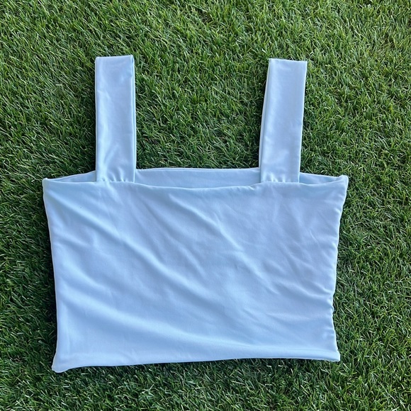 Spandex / Stretch Square Neck Crop Tank Top Light Blue Size M - Picture 2 of 6